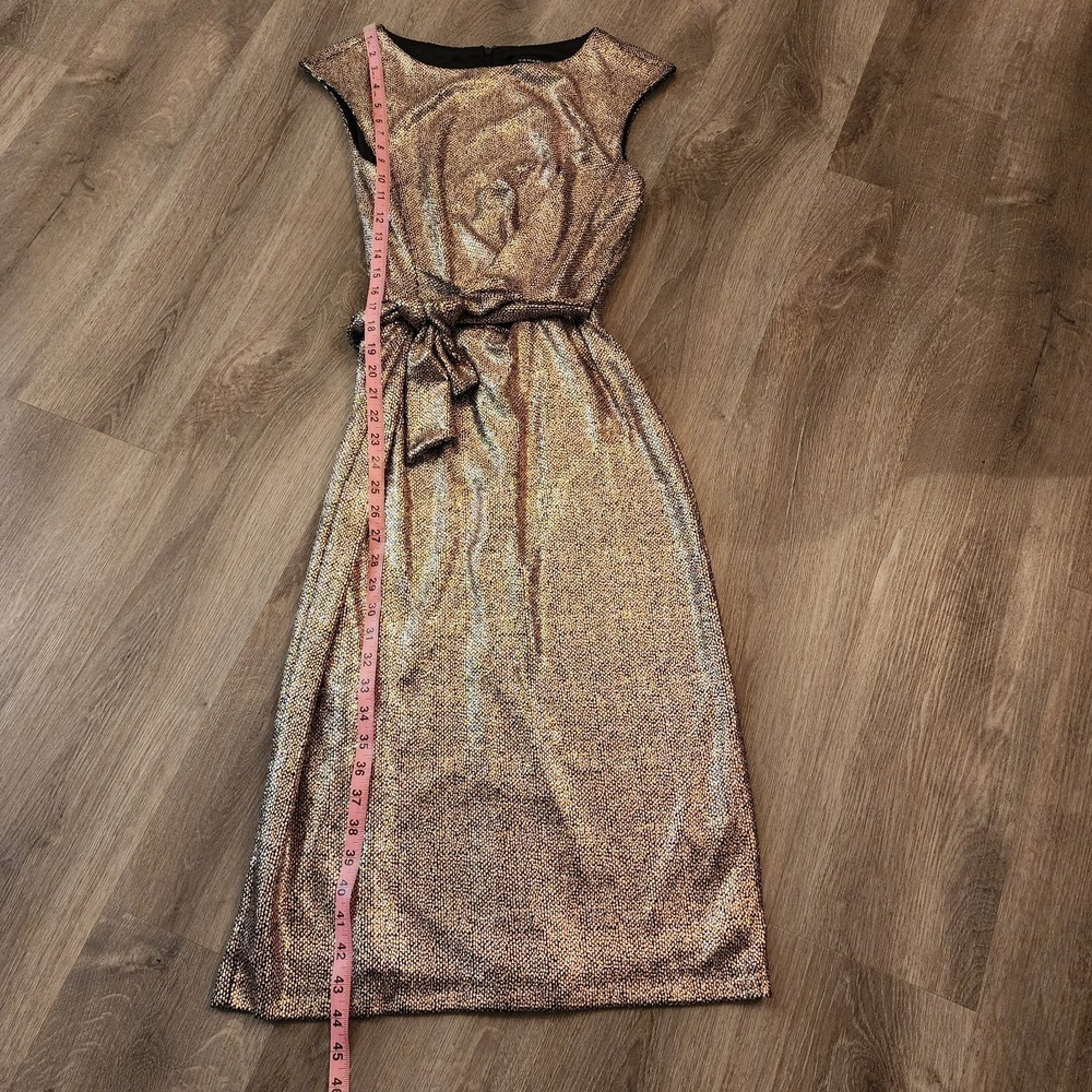 Tahari Metallic Bronze Faux Wrap Dress 8 Cap Sleeve Cocktail Quiet Luxury Glam - Picture 14 of 16